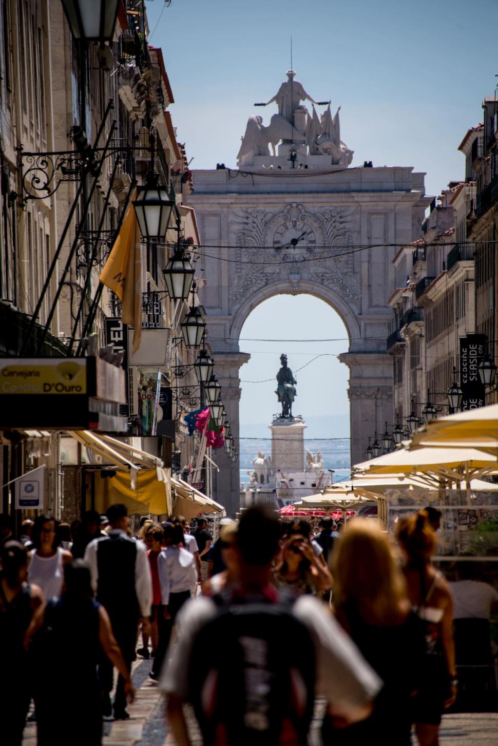 La 41 de ani, Alex a renunțat la salariul uriaș și s-a mutat în cea mai bună țară pentru pensionari. "Economisesc 4.200 de euro lunar" 1016361