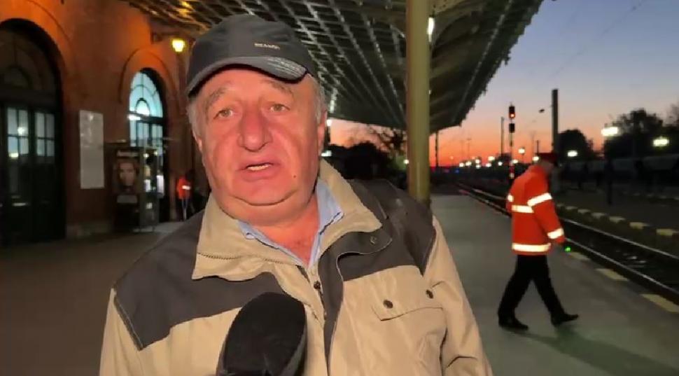 Haos în gări. Zeci de trenuri ale CFR Călători au fost suspendate. Elevii şi muncitorii au aflat abia pe peron că nu au cu ce pleca 1016781