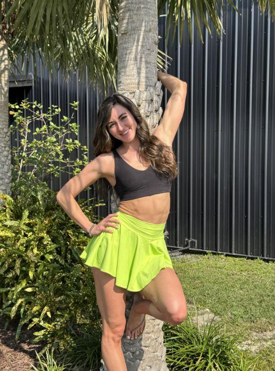 O vedetă OnlyFans care câştigă 13 milioane de dolari pe an şi-a luat prin surprindere fanii. Ce fotografii a postat 1016990