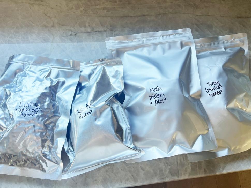 ”Pregătiri pentru Apocalipsă”. O tânără de 25 de ani crede că vine colapsul global și are provizii pentru cinci persoane timp de 10 ani 1016592