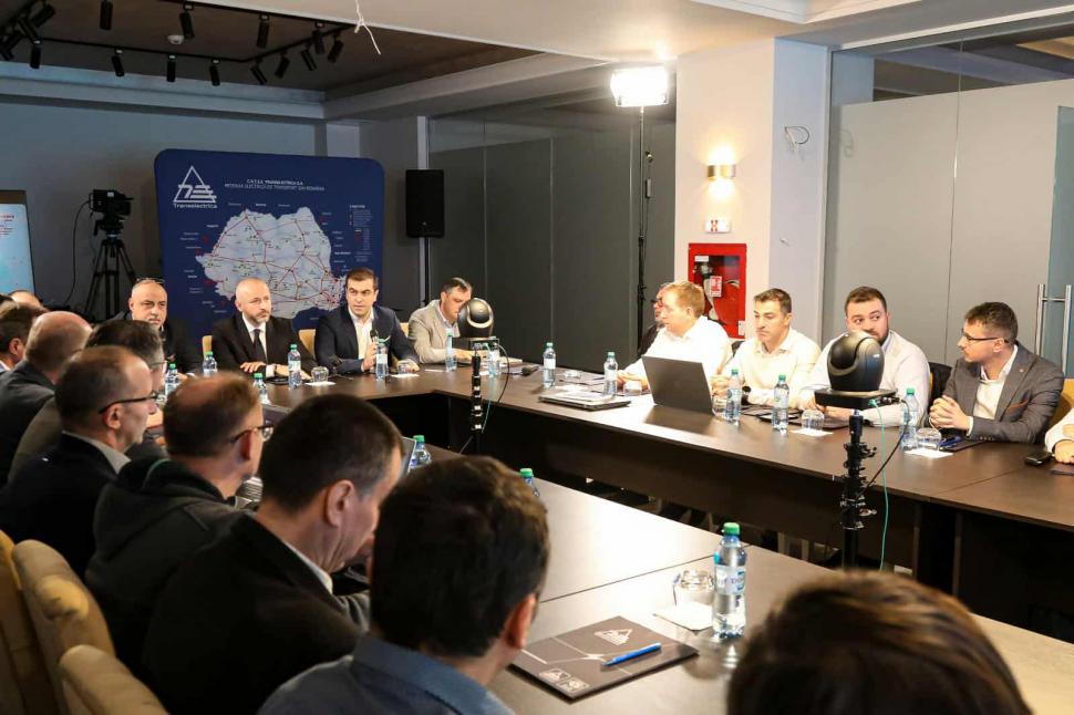 Transelectrica pornește construcția a două linii strategice de 400 kV. Astfel, România îşi întărește legătura cu Moldova 1016958