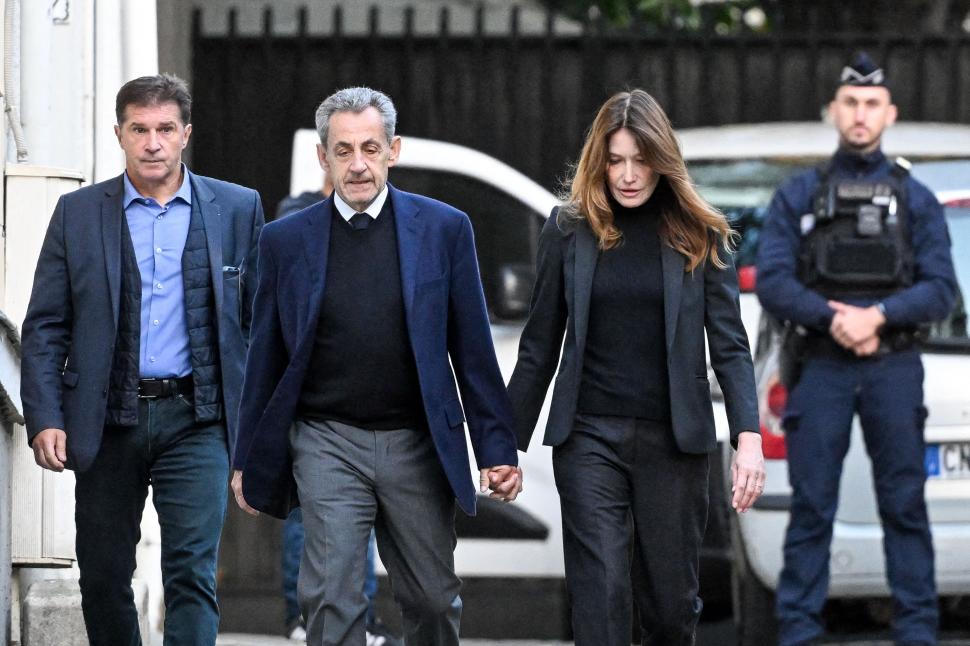 Ce a făcut Nicolas Sarkozy în prima zi la închisoare. Frenezie printre ceilalți deținuți: „Va avea o ședere dificilă” 1017373