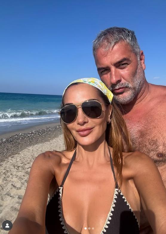 Grecii sunt extrem de indignați după ce au văzut o filmare controversată cu o cântăreață celebră  1017271