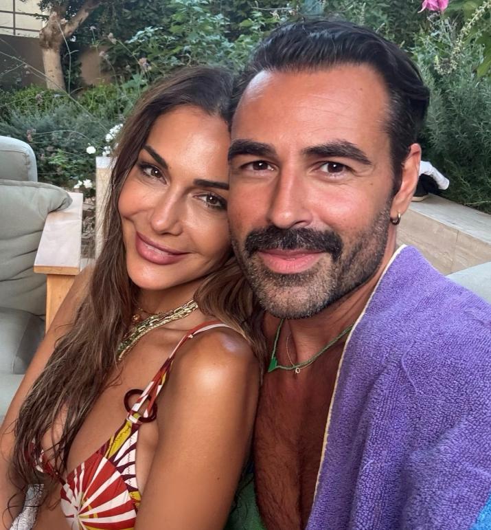 Grecii sunt extrem de indignați după ce au văzut o filmare controversată cu o cântăreață celebră  1017277