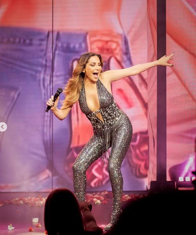 Grecii sunt extrem de indignați după ce au văzut o filmare controversată cu o cântăreață celebră  1017289