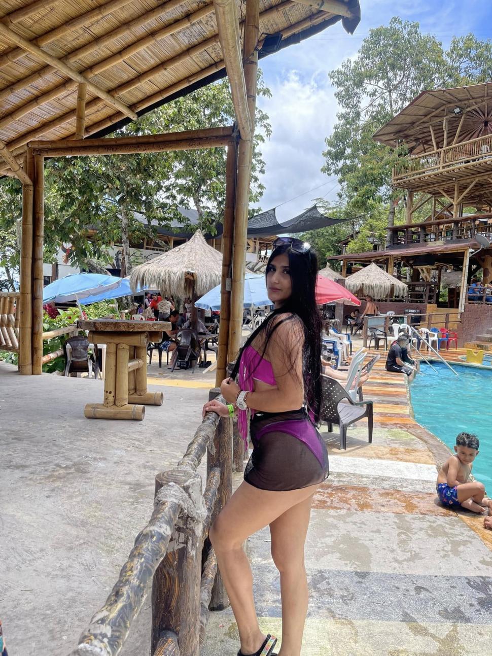 O vedetă TikTok a fost înjunghiată în timpul unui jaf care a avut loc pe o autostradă. Medicii nu au reuşit să o salveze 1017239