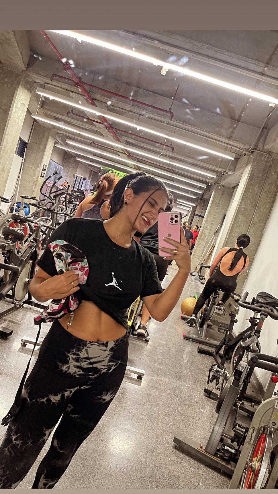 O vedetă TikTok a fost înjunghiată în timpul unui jaf care a avut loc pe o autostradă. Medicii nu au reuşit să o salveze 1017254