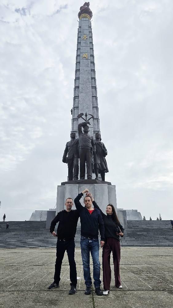 Ce a văzut un turist italian în Coreea de Nord: „Ei chiar cred că trăiesc în cea mai avansată țară din lume” 1017446