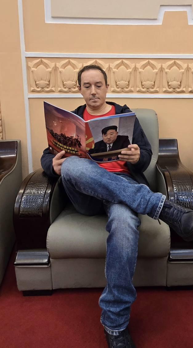 Ce a văzut un turist italian în Coreea de Nord: „Ei chiar cred că trăiesc în cea mai avansată țară din lume” 1017451