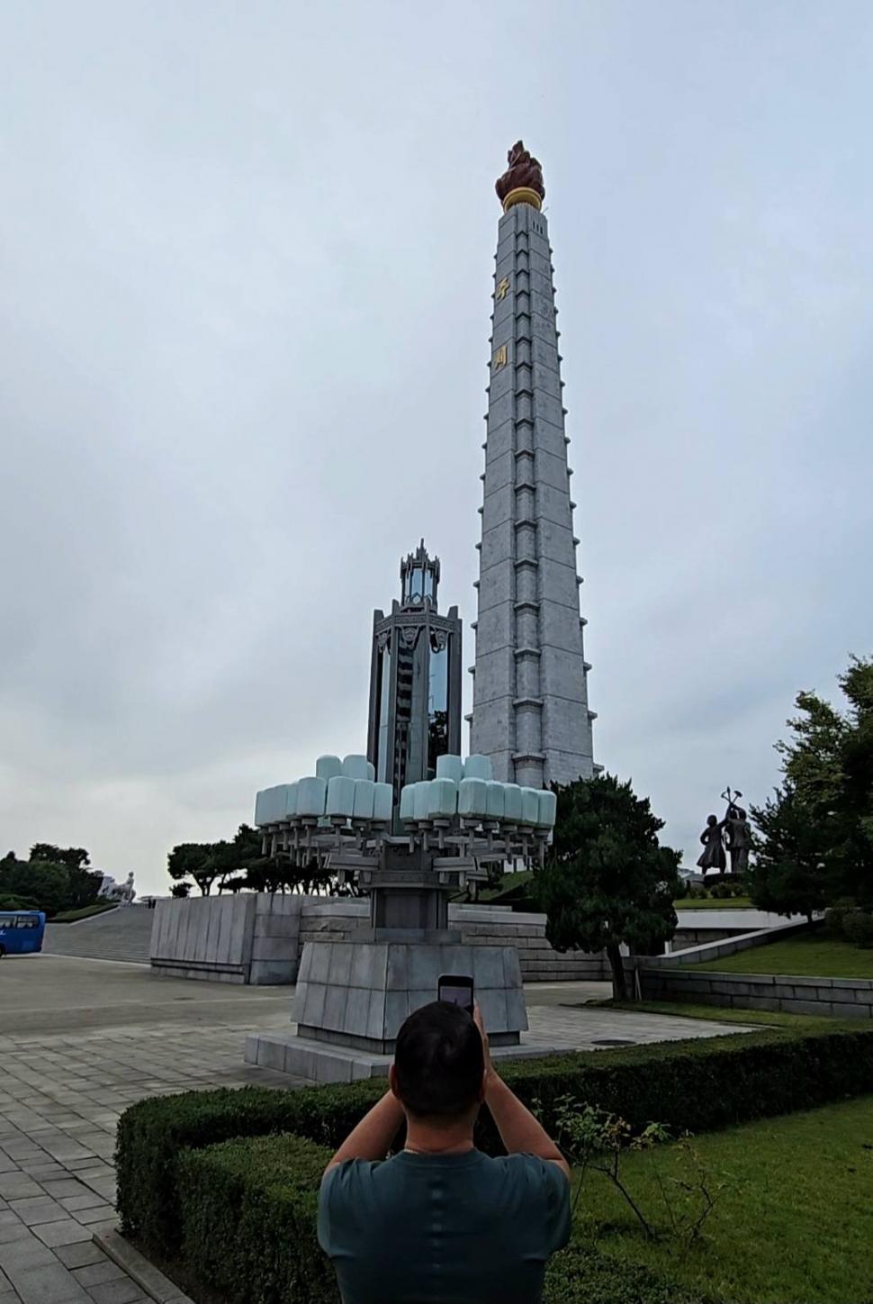 Ce a văzut un turist italian în Coreea de Nord: „Ei chiar cred că trăiesc în cea mai avansată țară din lume” 1017483