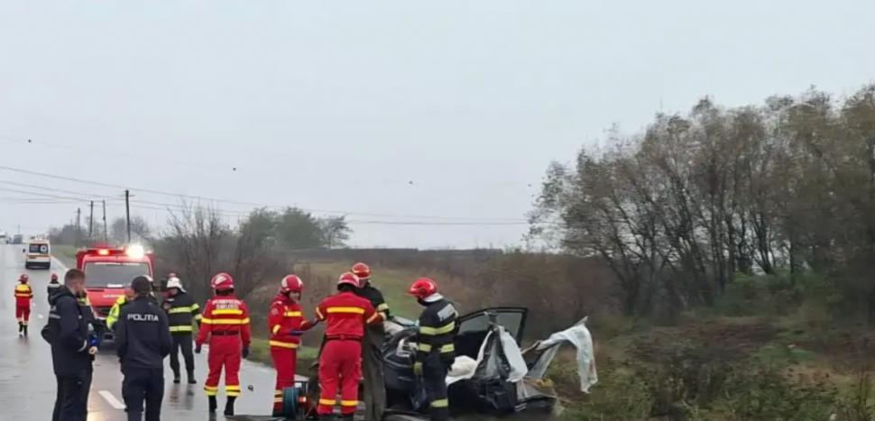 Accident șocant pe E 85. Un TIR scăpat de sub control strivește o mașină în care erau doi oameni. Impactul a fost filmat 1018133