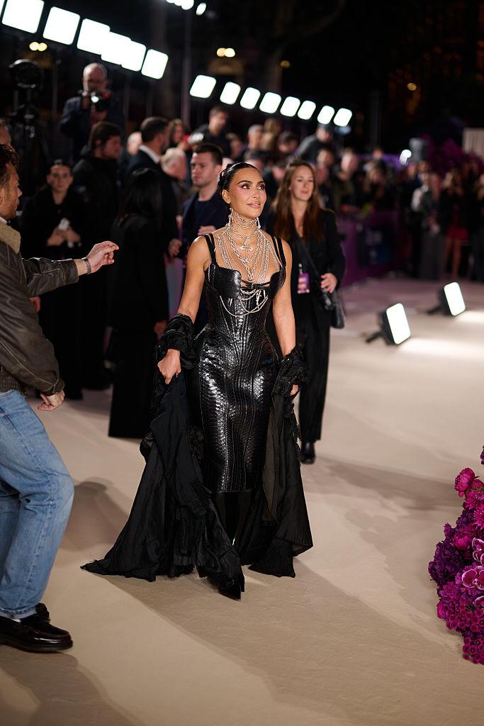 Kim Kardashian dezvăluie că a fost diagnosticată cu anevrism cerebral. Ce i-au spus medicii şi care sunt simptomele  1017882