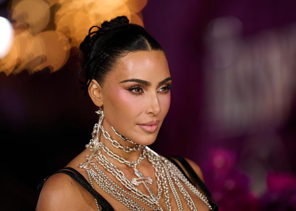 Kim Kardashian dezvăluie că a fost diagnosticată cu anevrism cerebral. Ce i-au spus medicii şi care sunt simptomele  1017899