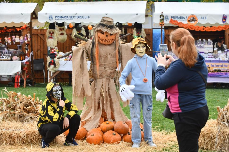 Un Lamborghini realizat manual din 10.000 de chei de yale, printre atracţiile de la West Side Hallo Fest. Ce surprize s-au pregătit 1018313