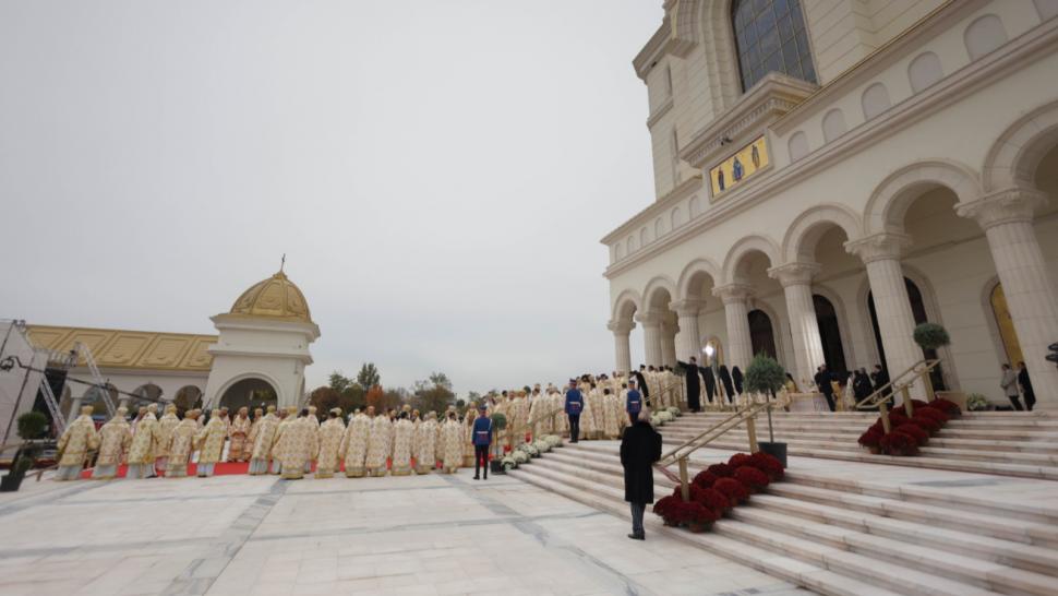 Ce nu s-a văzut la televizor la Sfințirea Catedralei Naționale. Imagini inedite 1018375