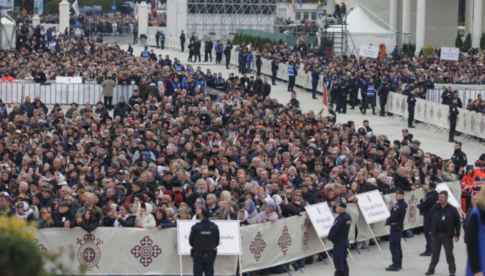 Ce nu s-a văzut la televizor la Sfințirea Catedralei Naționale. Imagini inedite 1018378