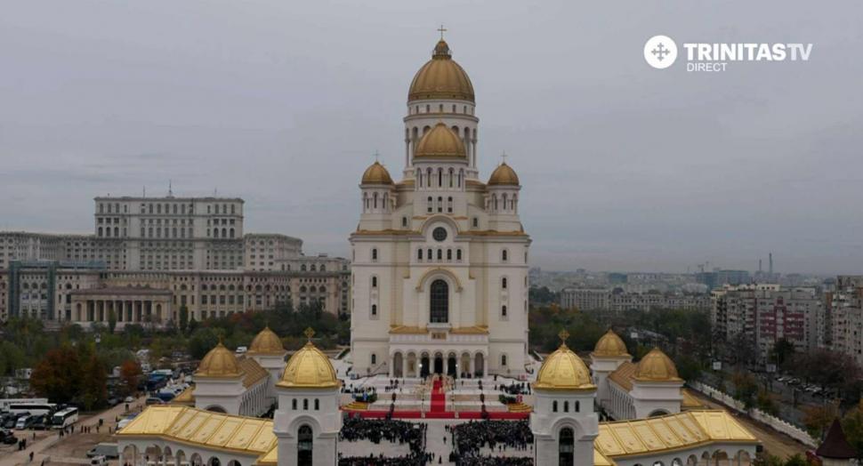 Ce nu s-a văzut la televizor la Sfințirea Catedralei Naționale. Imagini inedite 1018389