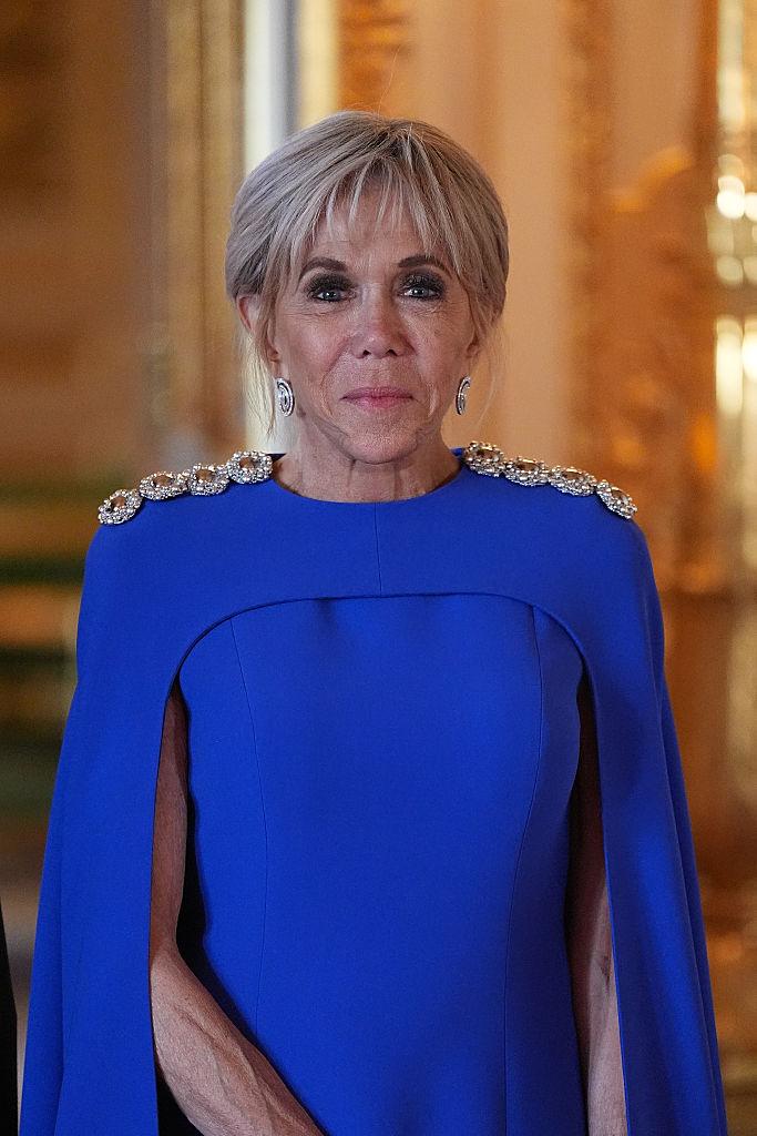 Zece persoane au ajuns în faţa instanţei, la Paris, pentru hărțuirea online a lui Brigitte Macron. Câţi ani riscă să stea după gratii 1018829