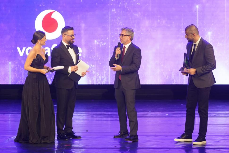 Gala RO 3.0-Winners of the Future. Povestea liceului Laude-Reut din București: „Modelăm copiii de la trei ani să fie lideri adevărați” 1019136