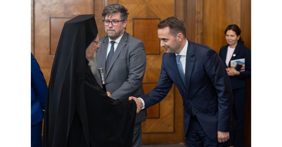Ilie Bolojan s-a întâlnit la Palatul Victoria cu Patriarhul Ecumenic Bartolomeu I și Patriarhul Daniel: “O mare bucurie creştinească” 1019149