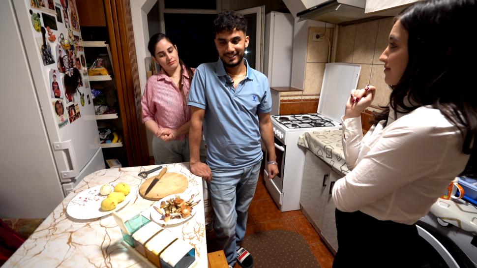 Șocul cultural al unui nepalez în România: „A fost foarte surprinzător că doi oameni care nu sunt căsătoriţi pot trăi împreună” 1019097