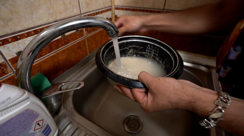 Șocul cultural al unui nepalez în România: „A fost foarte surprinzător că doi oameni care nu sunt căsătoriţi pot trăi împreună” 1019100