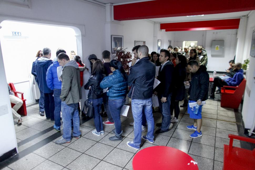 10 ani de la incendiul Colectiv. Ce s-a schimbat în România în acest deceniu, după criza sanitară, „Hexi Pharma” și demisia Guvenului 1019398