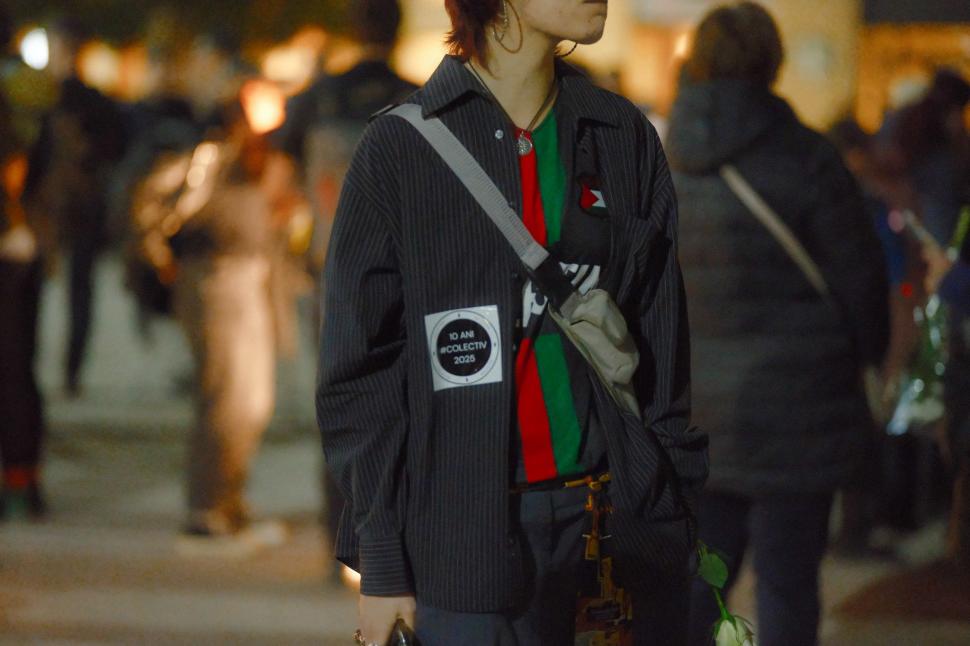 Imagini emoţionante de la marşul din Capitală dedicat victimelor de la Colectiv 1019873