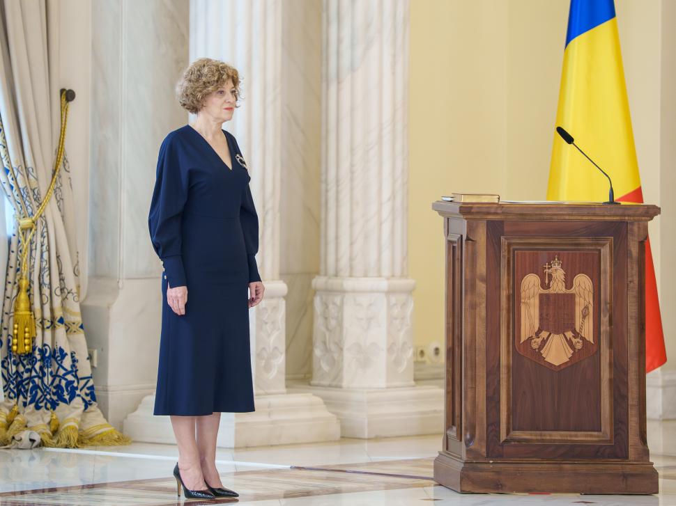 Mesajul lui Ilie Bolojan pentru Oana Gheorghiu în prima ei zi în funcția de vicepremier. Grindeanu: Nu mi-am schimbat punctul de vedere 1019764