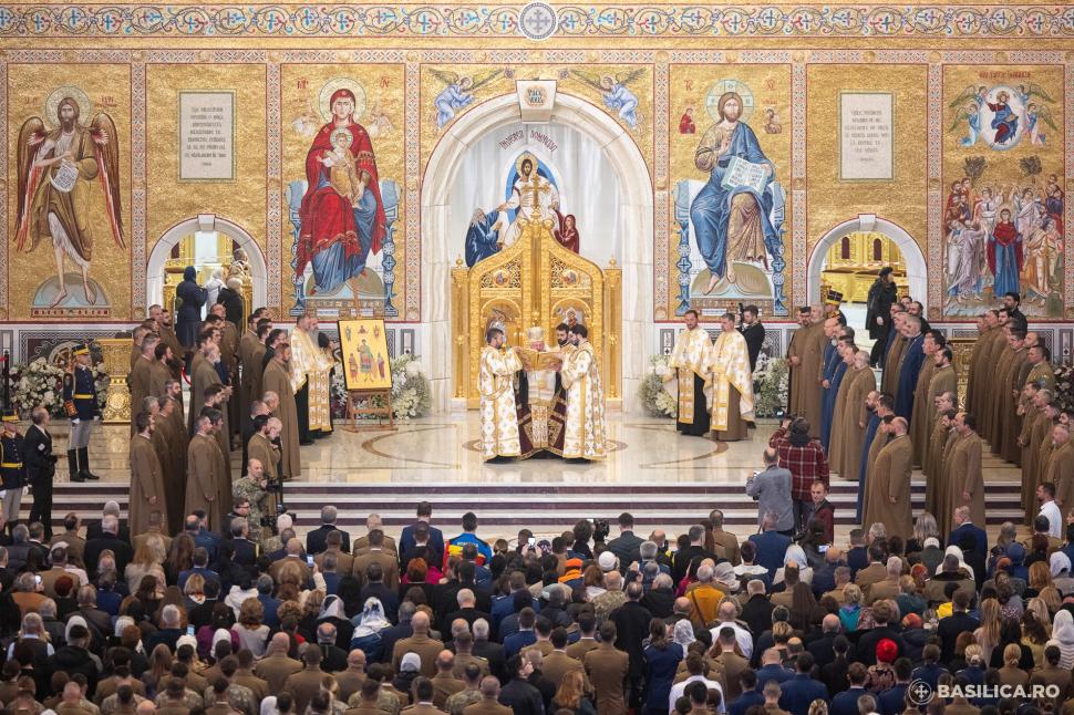 Patriarhia dezminte că ar fi închis Catedrala Națională pentru o slujbă cu Ionuț Moșteanu și generalii la ora 5 dimineața 1019738