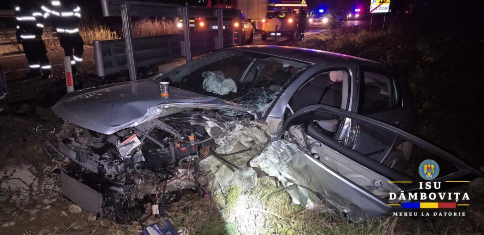 Accident grav pe un drum din Dâmboviţa, în care au fost implicate 5 maşini. Patru oameni au fost duşi la spital 1020234