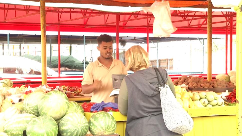 Tânăra din Indonezia care e virală pe TikTok în timp ce promovează România: „Pentru iubire am venit aici. Iubitul a fost curajul meu” 1020168