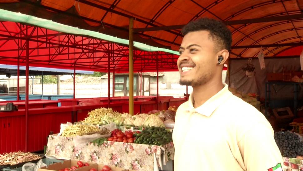 Tânăra din Indonezia care e virală pe TikTok în timp ce promovează România: „Pentru iubire am venit aici. Iubitul a fost curajul meu” 1020169