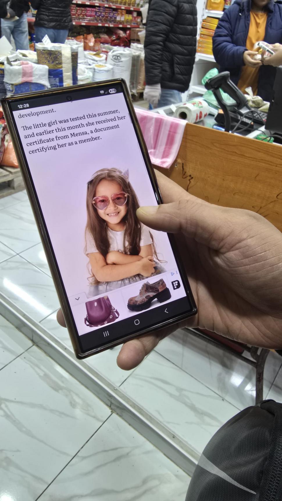 Cum a ajuns Oborul "acasă" pentru muncitorii din Asia. Micii sfârâie astăzi lângă curry si lapte de cocos 1020392