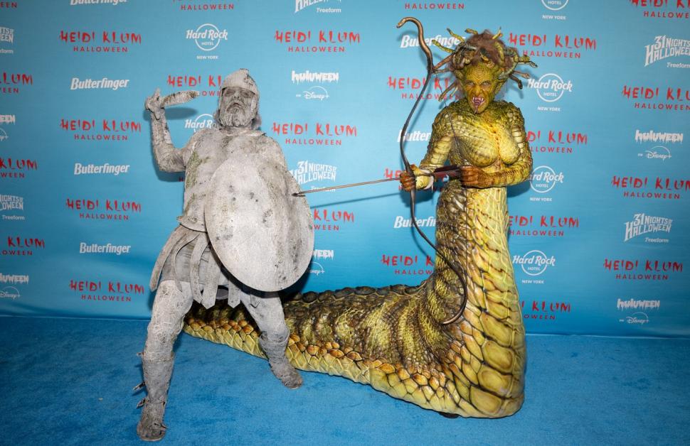 Heidi Klum a fost cu adevărat înfiorătoare în rolul Medusei, la petrecerea anuală de Halloween 1020455