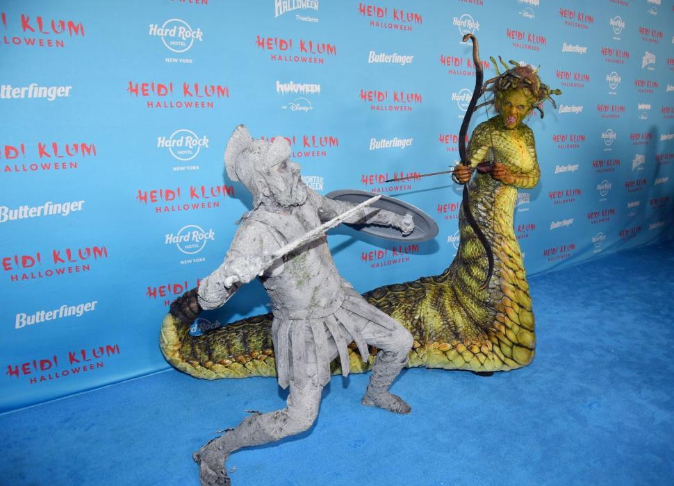 Heidi Klum a fost cu adevărat înfiorătoare în rolul Medusei, la petrecerea anuală de Halloween 1020457