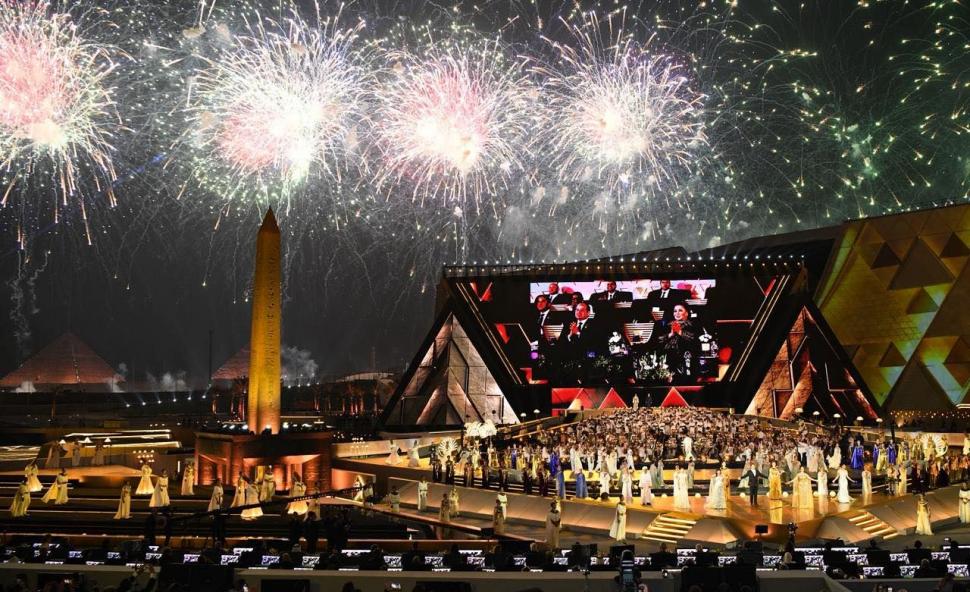 Imagini spectaculoase de la deschiderea Marelui Muzeu Egiptean. 50.000 de artefacte sunt acolo, inclusiv comorile lui Tutankhamon 1020470