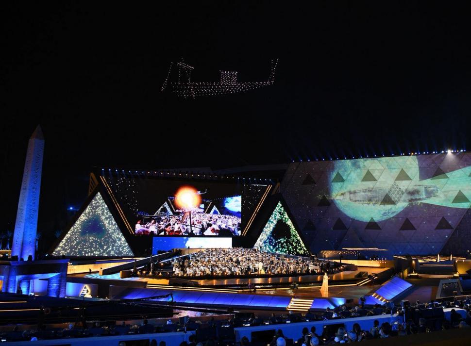 Imagini spectaculoase de la deschiderea Marelui Muzeu Egiptean. 50.000 de artefacte sunt acolo, inclusiv comorile lui Tutankhamon 1020471