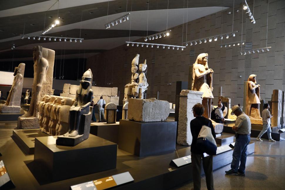 Imagini spectaculoase de la deschiderea Marelui Muzeu Egiptean. 50.000 de artefacte sunt acolo, inclusiv comorile lui Tutankhamon 1020485