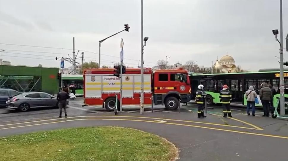 Accident grav, cu 8 victime, în cartierul Drumul Taberei din București: Tramvaiul 41 s-a ciocnit cu un autobuz STB 1020782