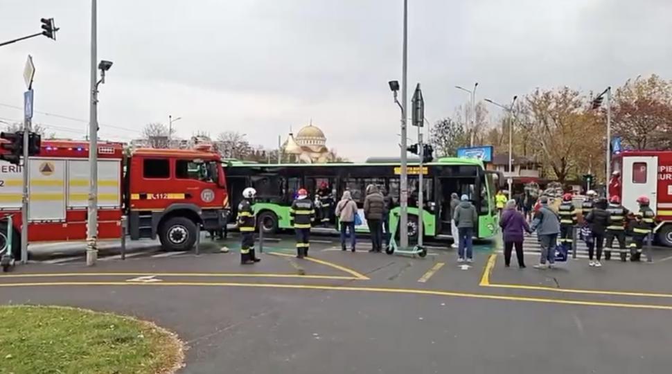 Accident grav, cu 8 victime, în cartierul Drumul Taberei din București: Tramvaiul 41 s-a ciocnit cu un autobuz STB 1020784