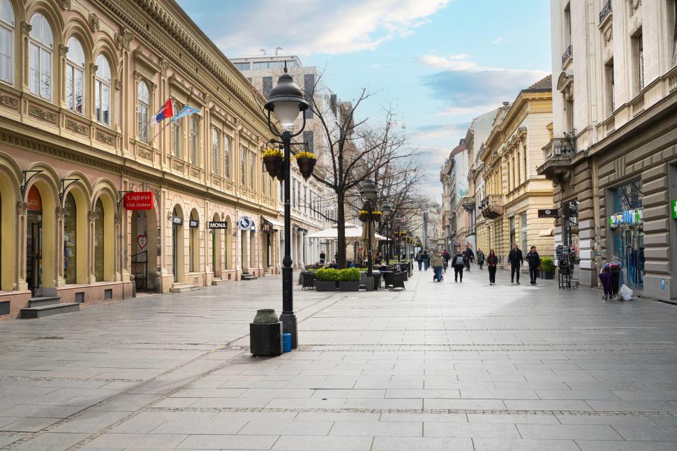 Într-un oraș din Europa, o cină costă cât o cafea la Paris. Aproape un milion de turiști îl vizitează anual 1020525