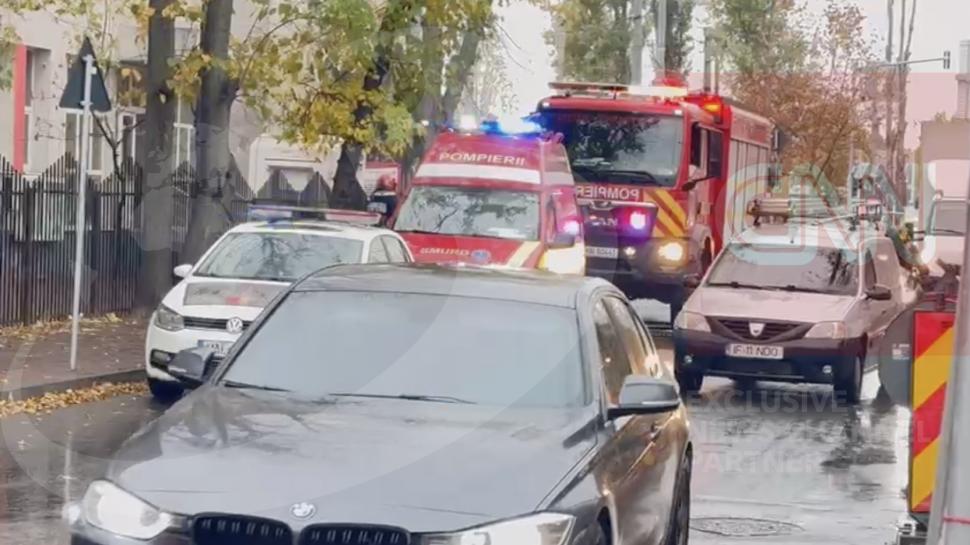 Liceul „Theodor Pallady” din București a fost evacuat de urgență: ISU confirmă o scurgere de gaz în zonă. Elevi au fost trimiși acasă 1020884
