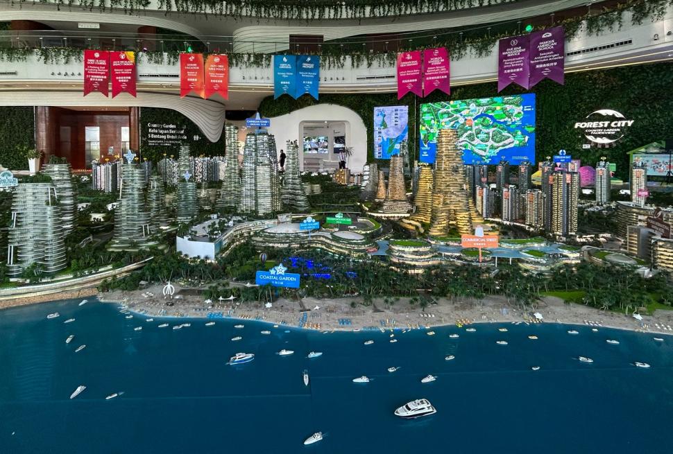 Orașul fantomă de 100 de miliarde de dolari. De ce locuiesc doar câteva suflete în Forest City, orașul ridicat pentru 700.000 de oameni 1021179