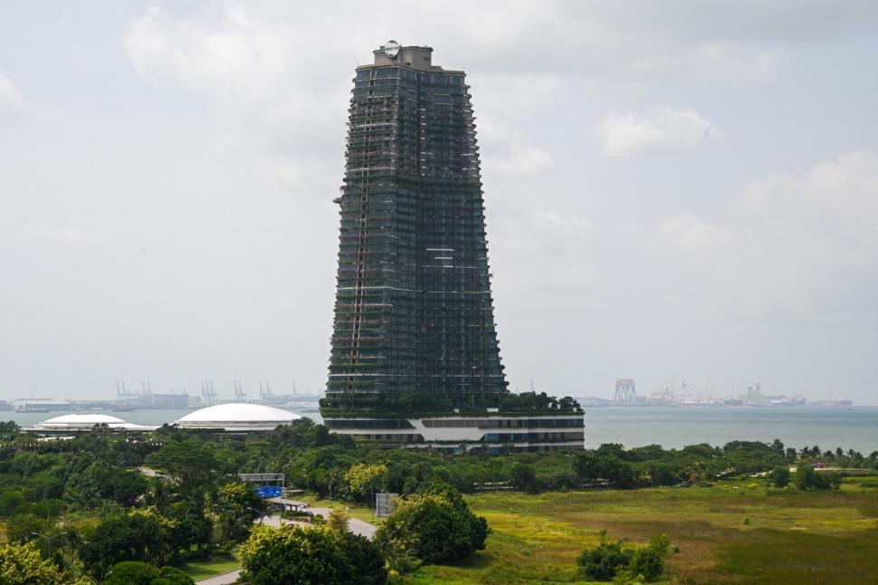 Orașul fantomă de 100 de miliarde de dolari. De ce locuiesc doar câteva suflete în Forest City, orașul ridicat pentru 700.000 de oameni 1021188