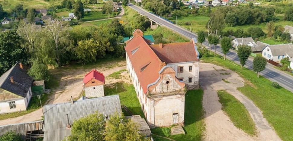 O mănăstire veche de 400 de ani a fost vândută la prețul unei pizza și va fi transformată în clinică stomatologică, în Belarus 1021362