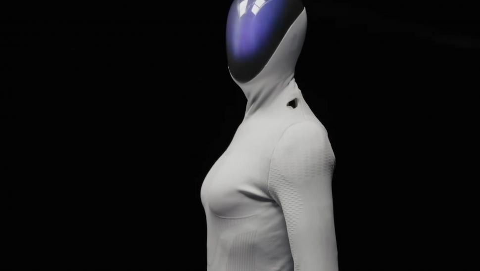 A fost lansat robotul cu mușchi, care merge, vorbește și se mișcă exact ca un om. “Mulți au spus că este o persoană deghizată” 1021583