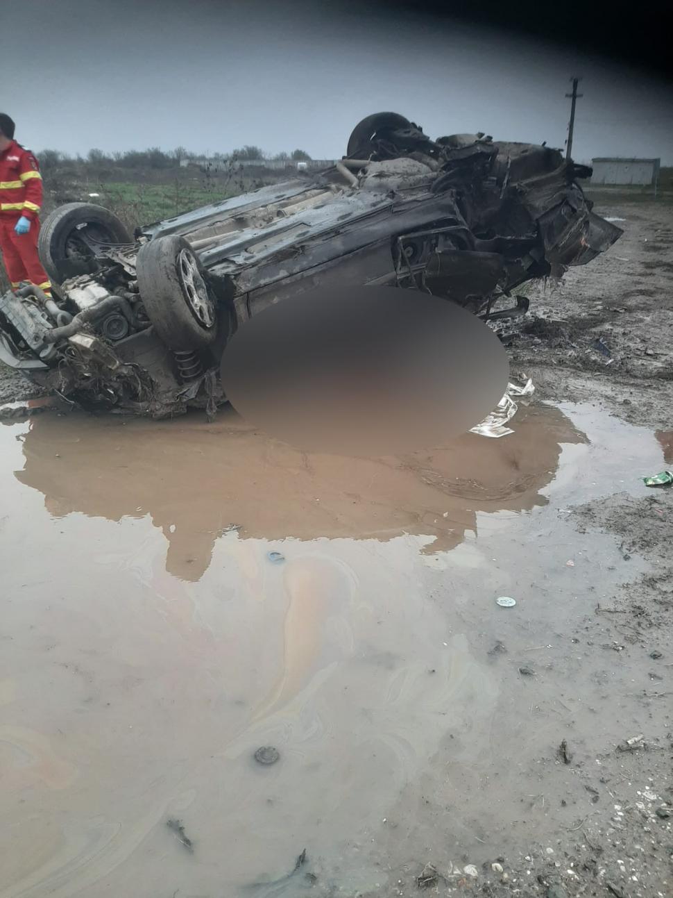 Accident feroviar cu patru morți, lângă București. Un tren de călători a lovit o mașină care trecea calea ferată, între Vidra și Jilava 1021786