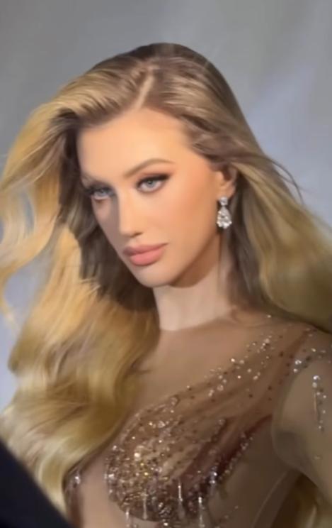Cine e Cătălina Jacob, care va reprezenta România la Miss Univers 2025. Are dublă cetățenie și la 18 ani s-a mutat în Milano 1021656