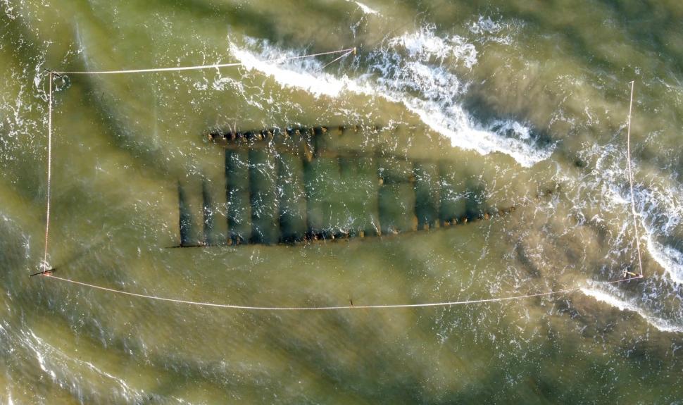 Descoperire incredibilă după taifunul Kalmaegi: o epavă misterioasă, veche de secole, a ieșit la suprafață 1022394